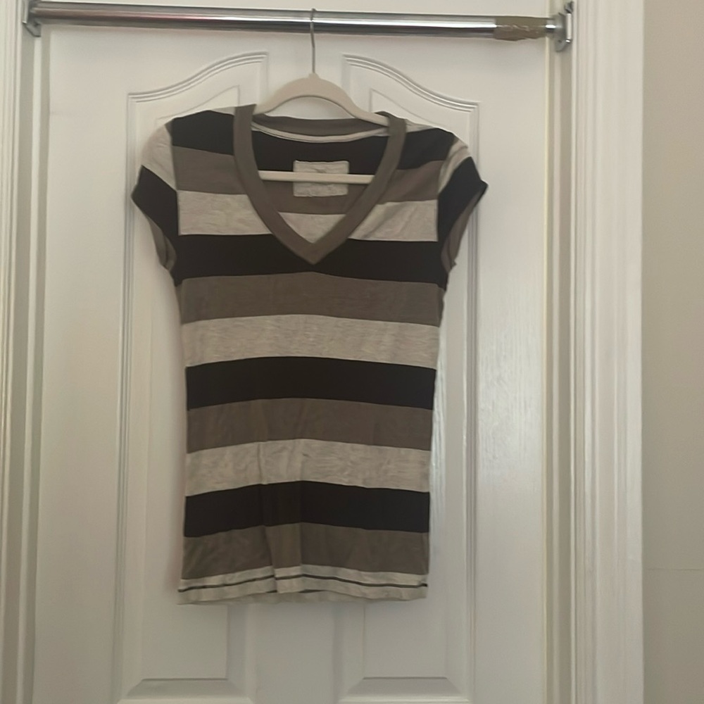V neck shirt